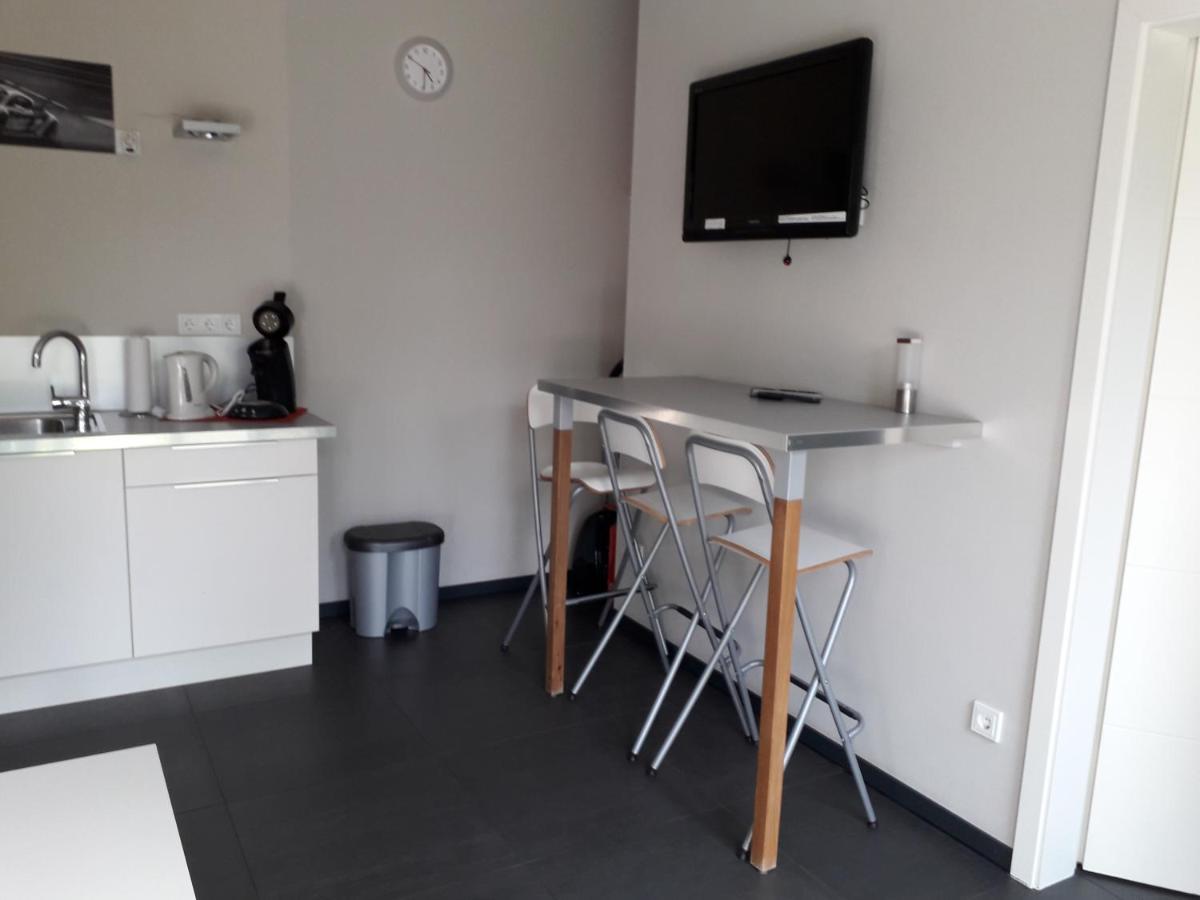 Ring-Race-Flats Appartements Adenau Luaran gambar